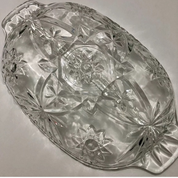 Set of 2 Identical Depression Cut Glass Divided Relish Trays Clear Oval Star - Picture 13 of 13